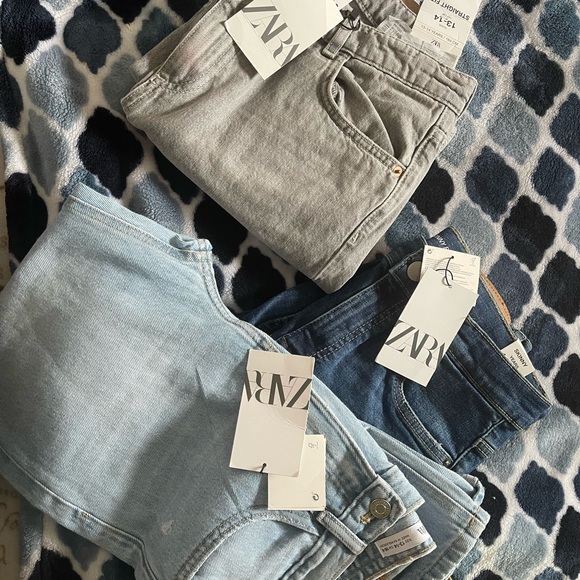 3 pairs of jeans